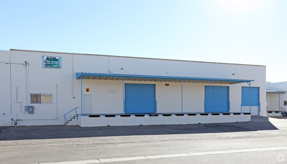 4019 Edith Blvd NE, Albuquerque, NM for rent - Building Photo - Image 2 of 3