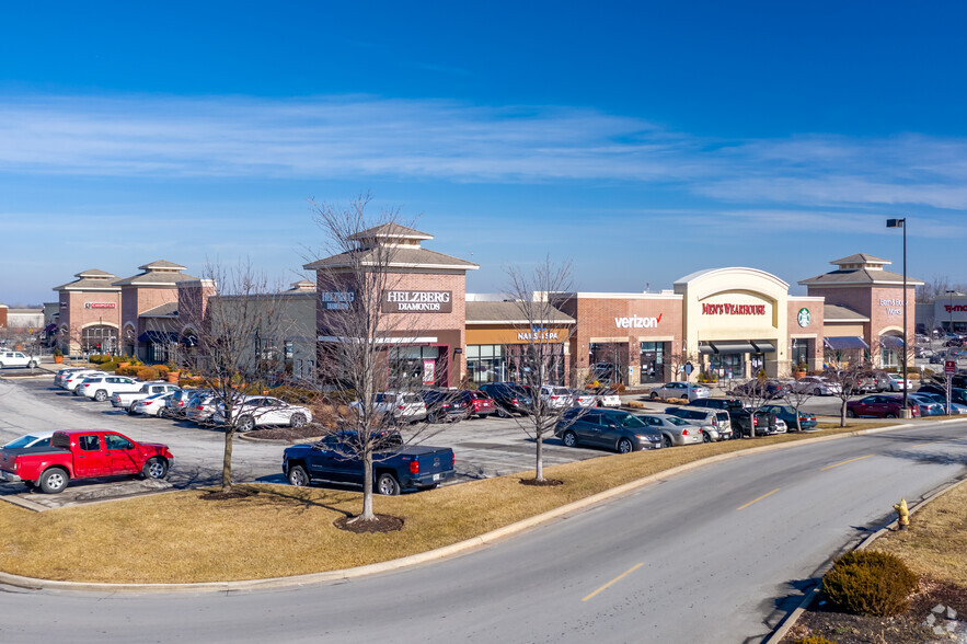 1850-1860 Chipman Rd, Lees Summit, MO for rent - Building Photo - Image 1 of 19