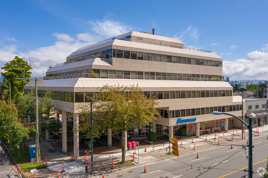 1985 W Broadway, Vancouver, BC for rent - Primary Photo - Image 1 of 6