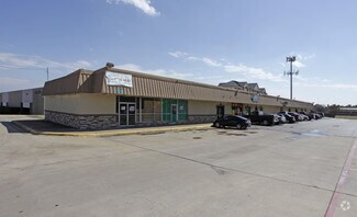 More details for 506 E Avenue K, Grand Prairie, TX - Retail for Sale