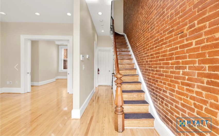 924 Pennsylvania Ave SE, Washington, DC for rent - Interior Photo - Image 2 of 7