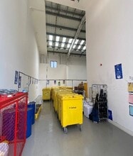 Woodlands Ln, Bradley Stoke to rent Interior Photo- Image 2 of 4