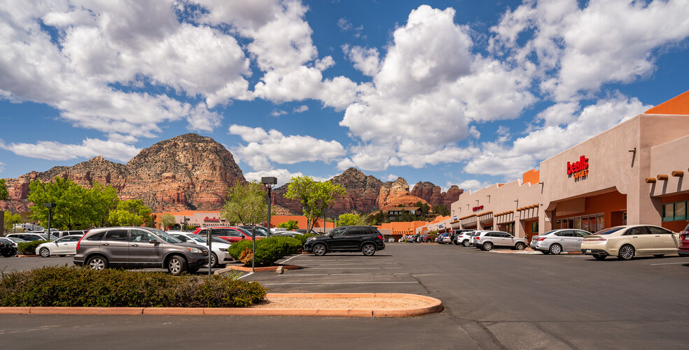 160 Coffee Pot Dr, Sedona, AZ for rent - Building Photo - Image 2 of 8