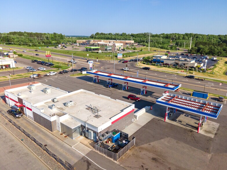 3350 E Main St, Merrill, WI for sale - Primary Photo - Image 1 of 1