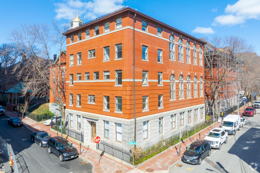 43-47 Thorndike St, Cambridge, MA for rent - Building Photo - Image 2 of 16