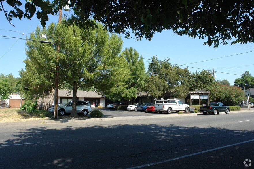 1280 E 9th St, Chico, CA for sale - Primary Photo - Image 1 of 11