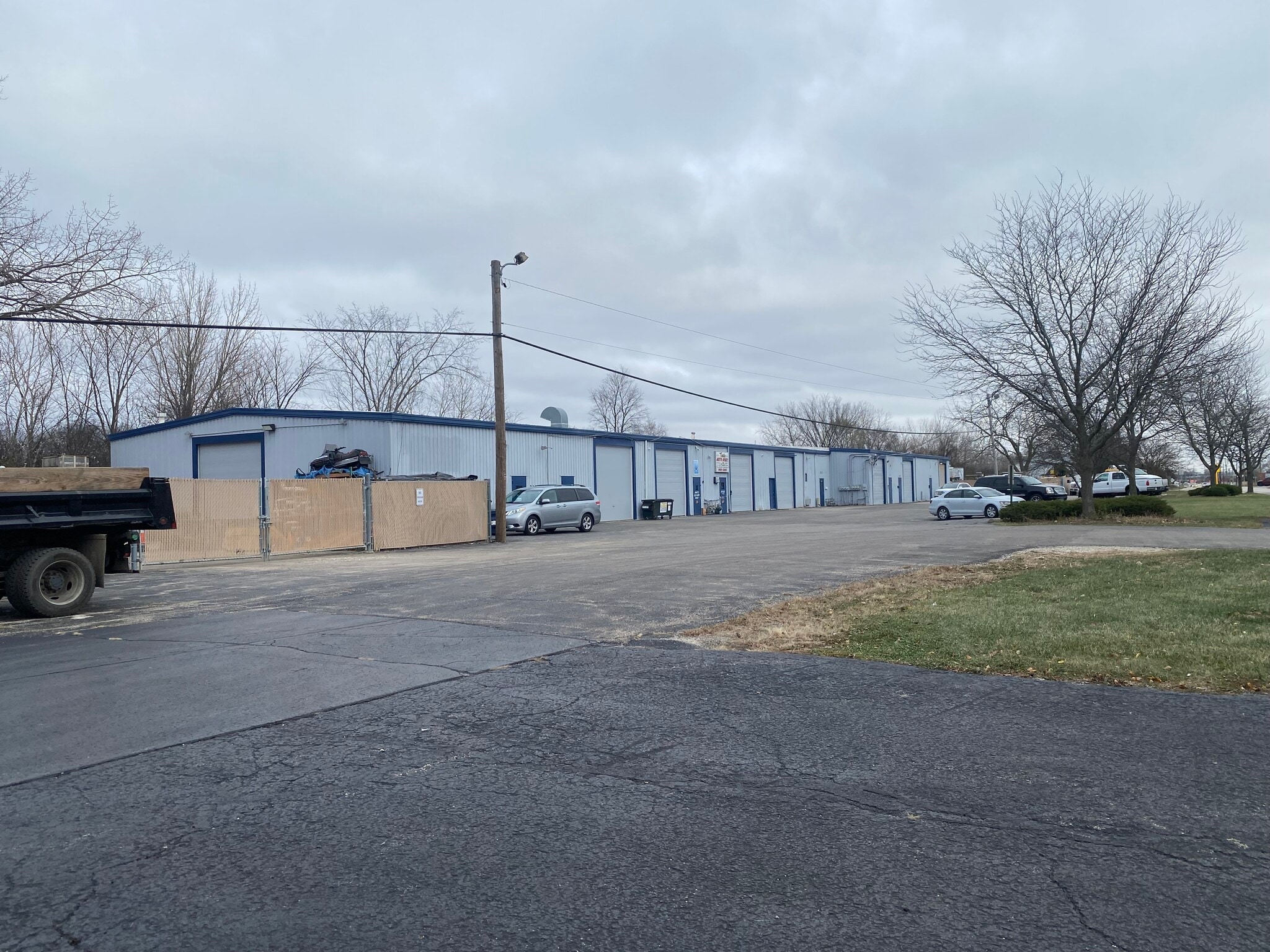 229 E Saint Charles Rd, Carol Stream, IL for sale Building Photo- Image 1 of 1