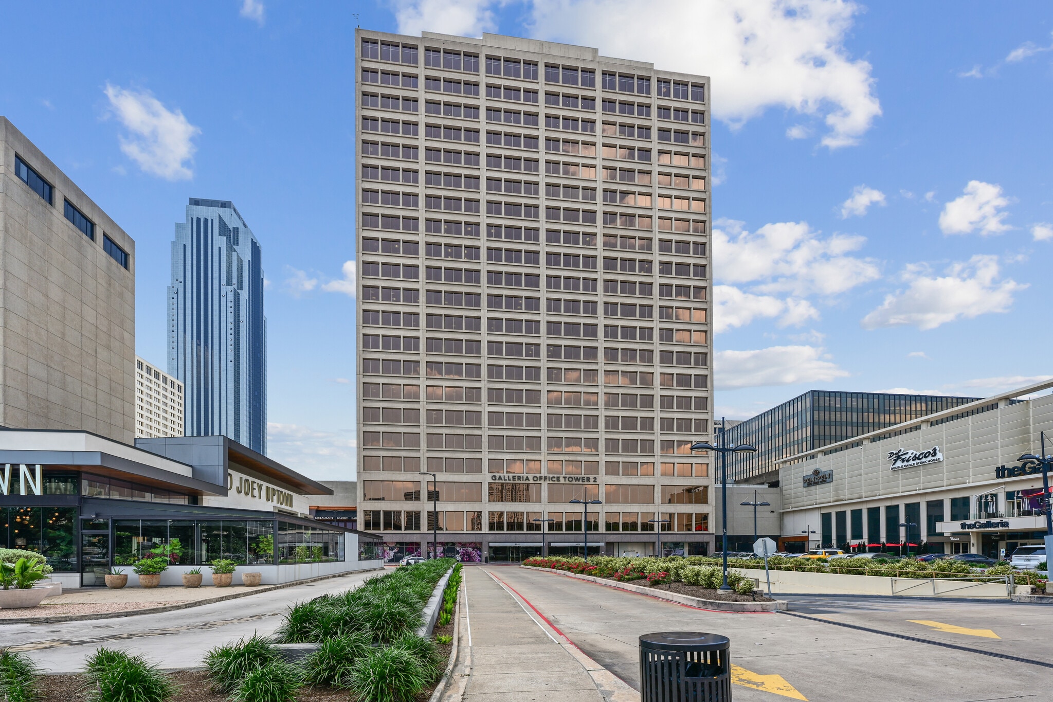 5051 Westheimer Rd, Houston, TX to rent Building Photo- Image 1 of 14