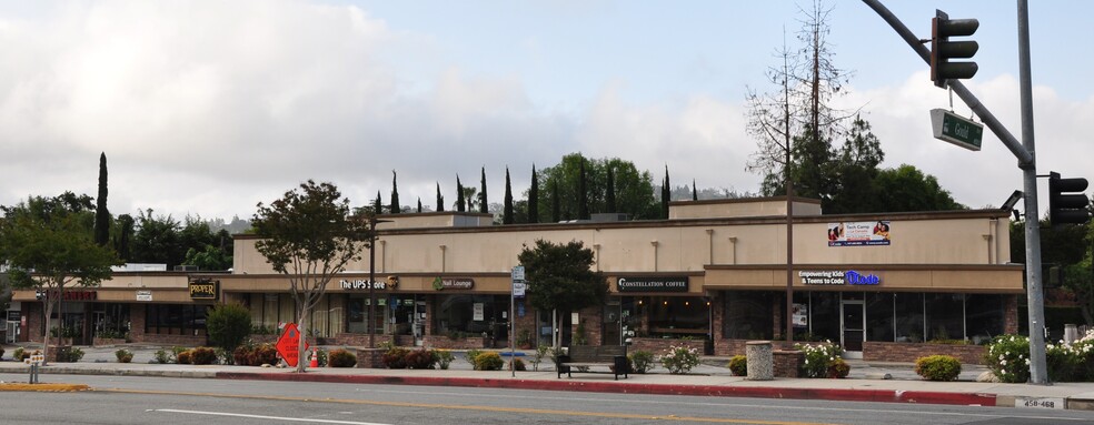 458-468 Foothill Blvd, La Canada Flintridge, CA for rent - Building Photo - Image 2 of 6