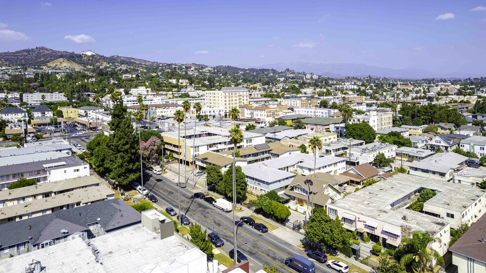 1610 N Hobart Blvd, Los Angeles, CA for sale - Primary Photo - Image 1 of 72