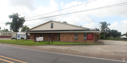 3438-3440 S La-1 Hwy S, Donaldsonville, LA for sale Primary Photo- Image 1 of 1