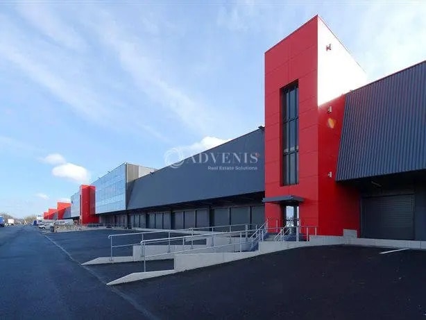 Industrial in Le Blanc-Mesnil to rent Building Photo- Image 1 of 13