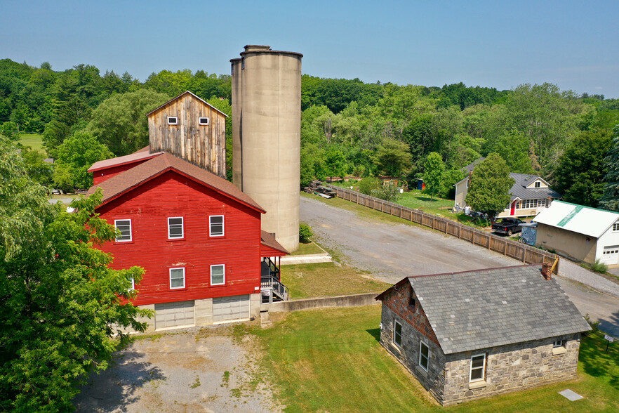 13 Mill, Ballston Lake, NY for sale - Building Photo - Image 2 of 21