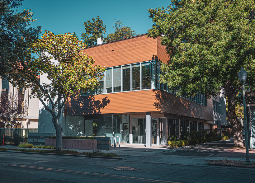 524 Hamilton Ave, Palo Alto, CA for rent - Building Photo - Image 1 of 7