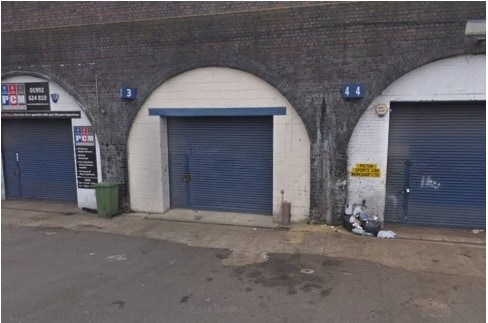 Theobalds Grove, Waltham Cross for sale - Primary Photo - Image 1 of 1