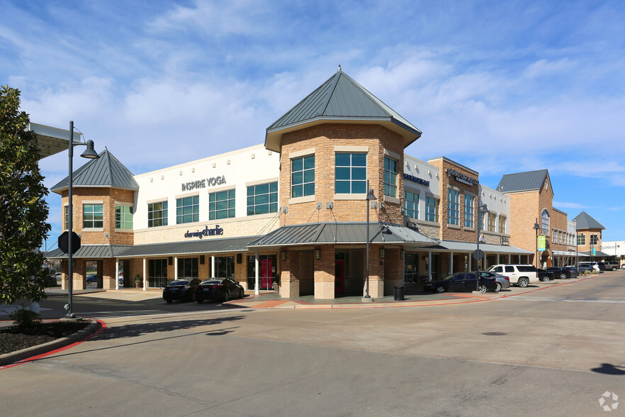 Justin Rd, Highland Village, TX for rent - Building Photo - Image 1 of 3