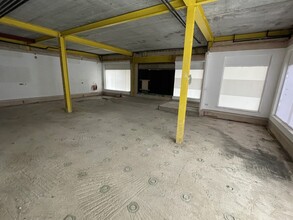 The Broadway, Thatcham for rent Interior Photo- Image 1 of 2