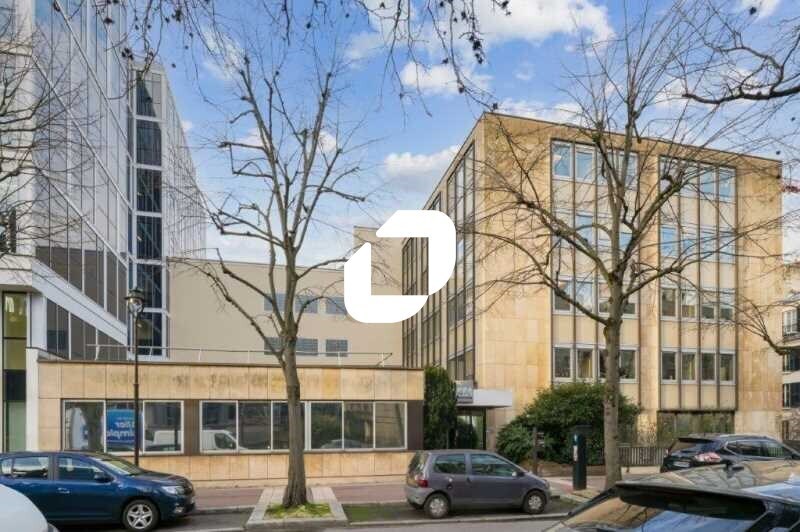 40 Rue Jacques Ibert, Levallois-Perret to rent - Building Photo - Image 1 of 11