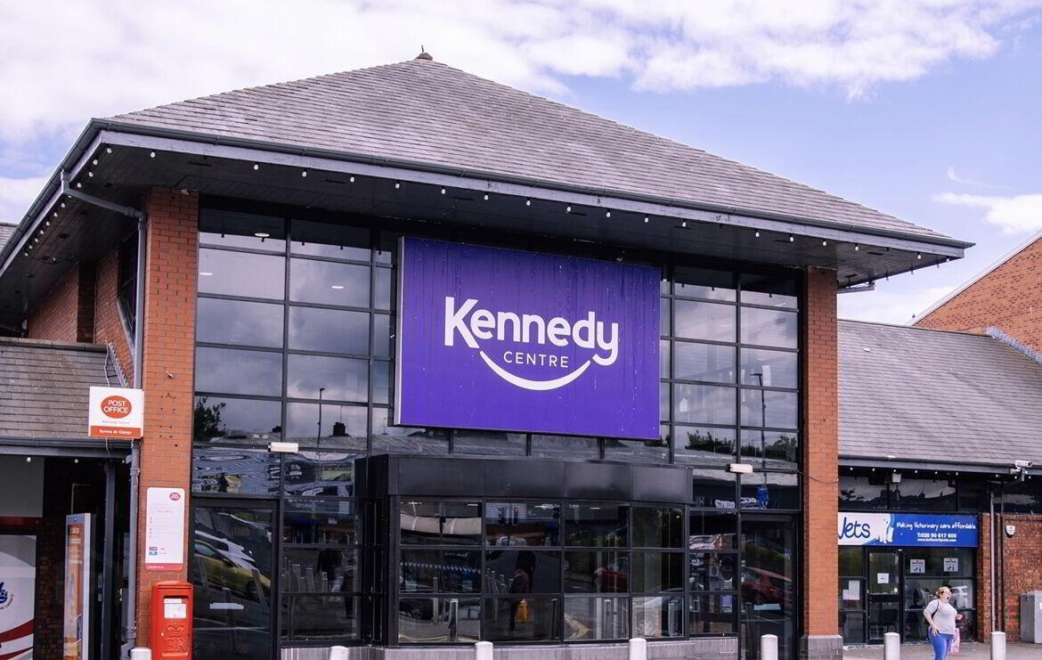 568 Falls Rd, Belfast to rent Building Photo- Image 1 of 1