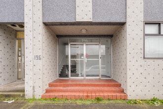 196 W 6th Av, Vancouver, BC to rent Building Photo- Image 1 of 24