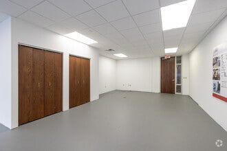 330 2nd Ave S, Minneapolis, MN to rent Interior Photo- Image 2 of 15