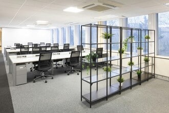 97-109 Uxbridge Rd, London to rent Building Photo- Image 2 of 31
