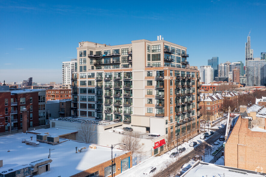 221 E Cullerton St, Chicago, IL for rent - Primary Photo - Image 1 of 4