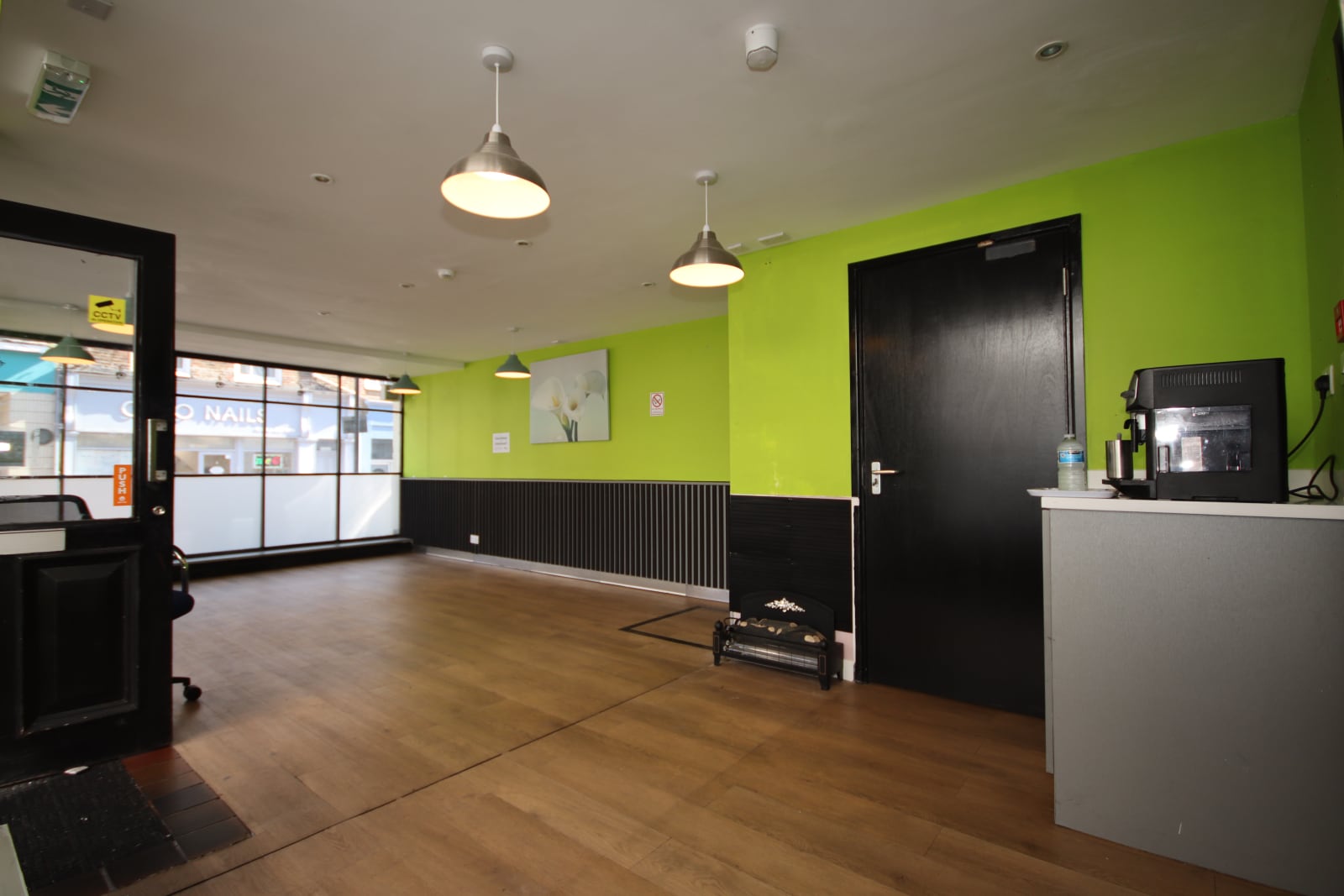 65 High St, Sittingbourne to rent Interior Photo- Image 1 of 9