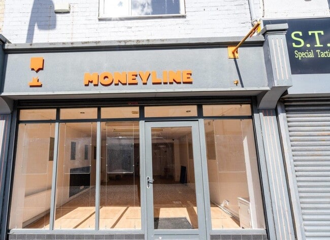 More details for 238 Freeman St, Grimsby - Retail to Rent