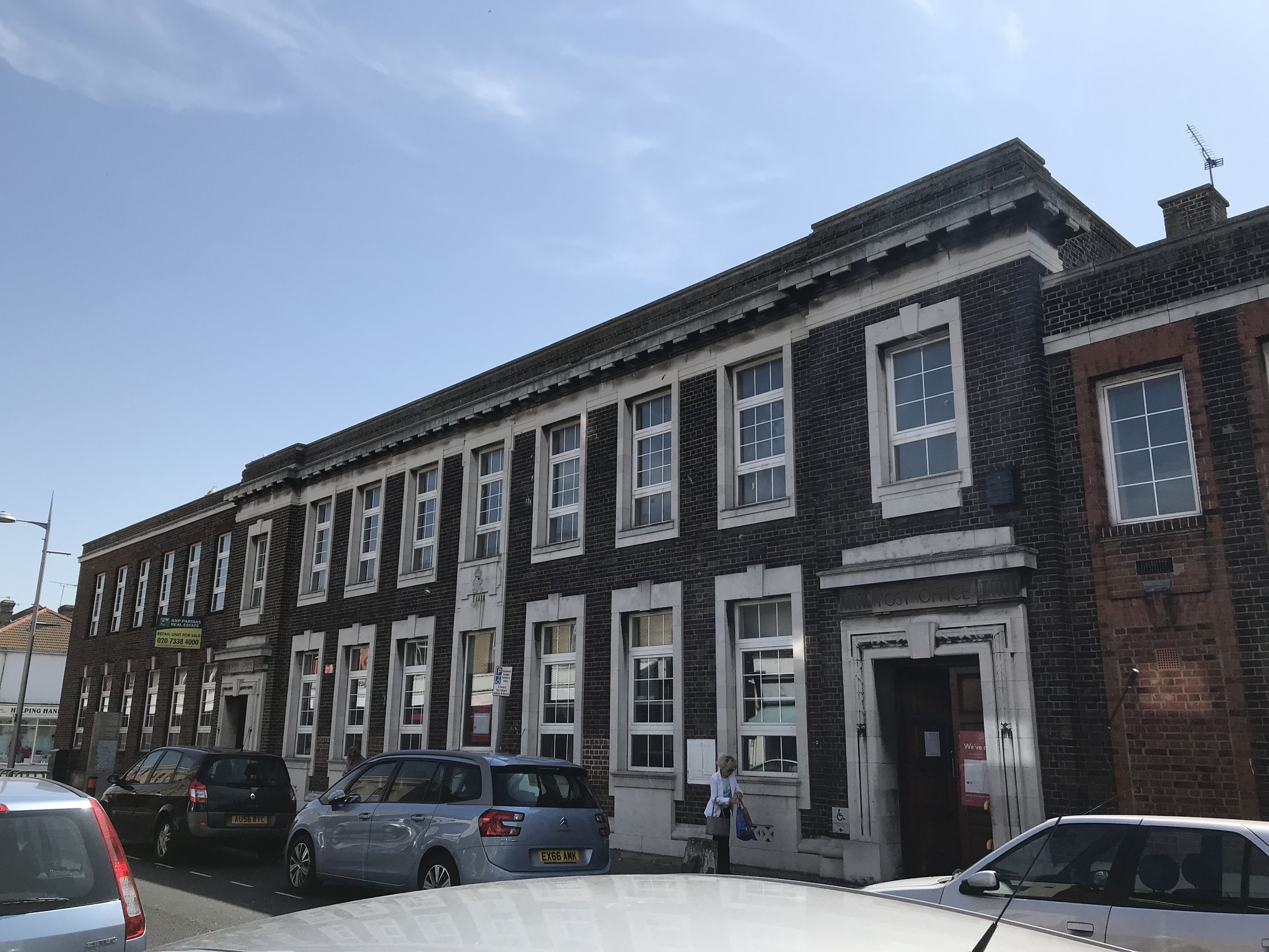 High St, Clacton-On-Sea for sale Primary Photo- Image 1 of 1