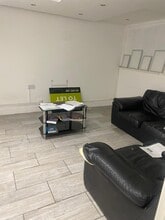 544-570 Ley St, Ilford to rent Interior Photo- Image 2 of 8