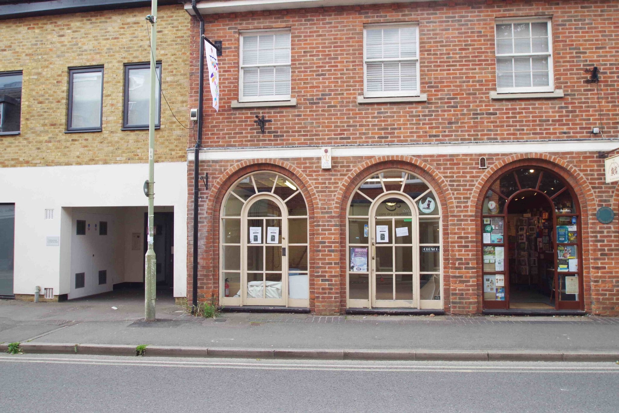 10 St Martins St, Wallingford to rent Building Photo- Image 1 of 5