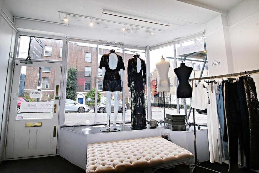 365 St John St, London to rent - Interior Photo - Image 2 of 13