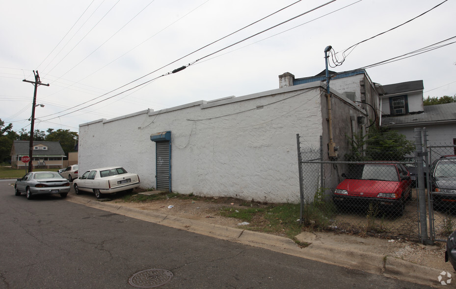 4930 Marlboro Pike, Capitol Heights, MD for sale - Building Photo - Image 2 of 10