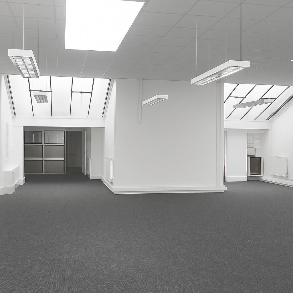 69-71 Oakfield Rd, Bristol to rent Building Photo- Image 1 of 4