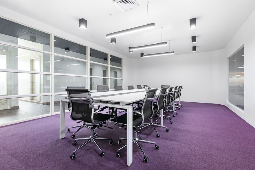 3 Centro Pl, Derby to rent - Interior Photo - Image 1 of 9