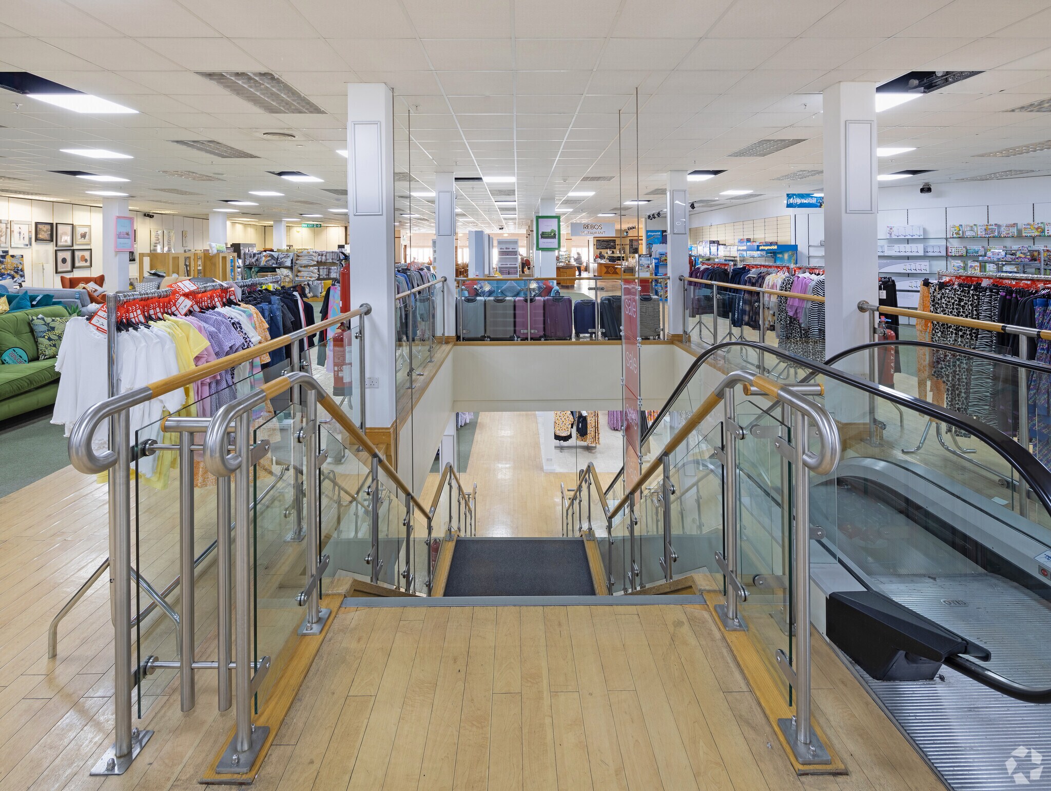 11 Strait Bargate, Boston to rent Interior Photo- Image 1 of 12