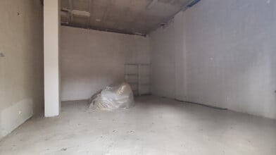 Retail in Logroño, La Rioja to rent Interior Photo- Image 1 of 3