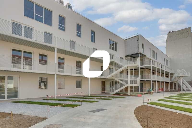 19-25 Rue De La Gare, Cachan to rent - Building Photo - Image 1 of 20