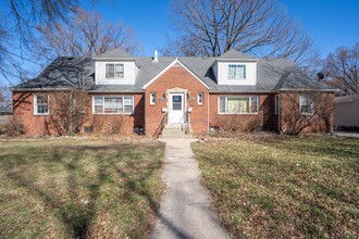 2525 51st St, Des Moines, IA for sale Primary Photo- Image 1 of 35