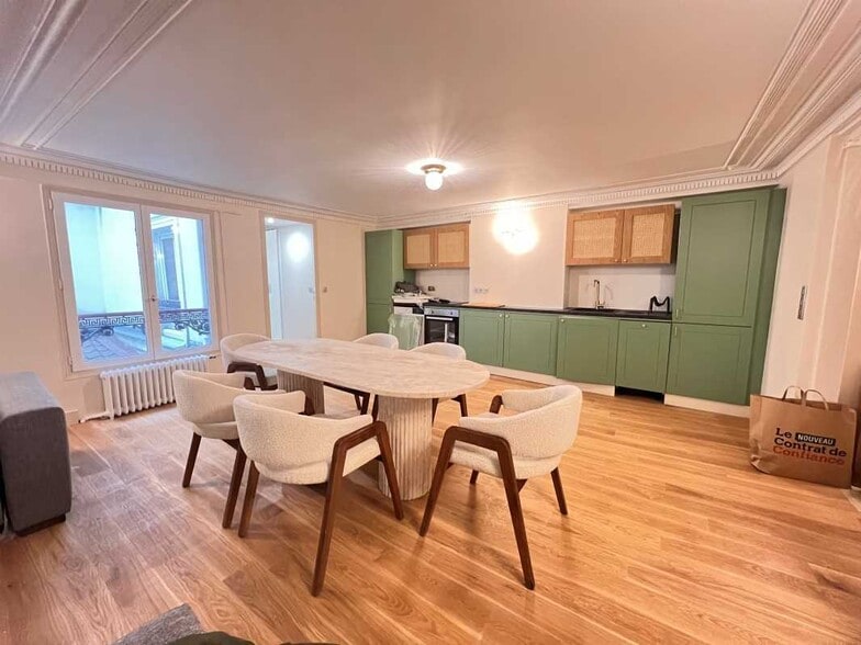 Office in Paris for sale - Building Photo - Image 2 of 8