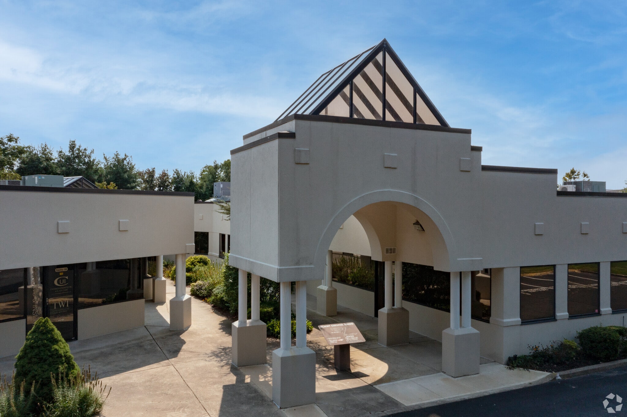 201 Moreland Rd, Hauppauge, NY to rent Building Photo- Image 1 of 9