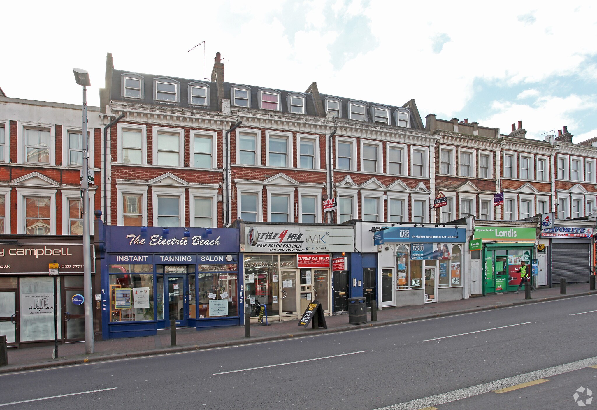 35 St Johns Hl, London for sale Primary Photo- Image 1 of 1