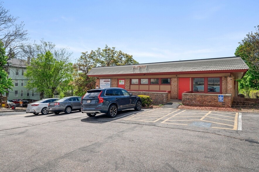 130 Lincoln St, Worcester, MA for rent - Building Photo - Image 1 of 4