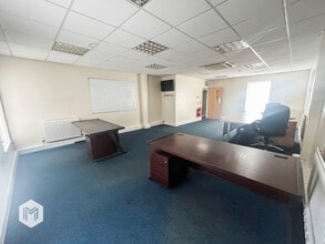 7 Memorial Rd, Manchester to rent Interior Photo- Image 2 of 4