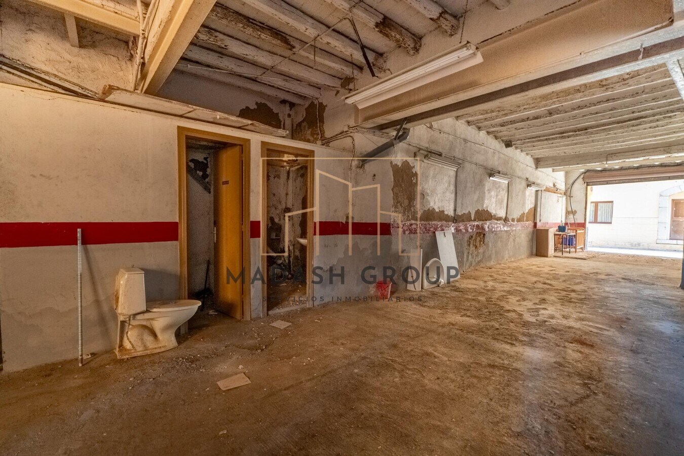 La Canonja, TAR 43110 - Unit 1 - - Interior Photo - Image 2 of 13