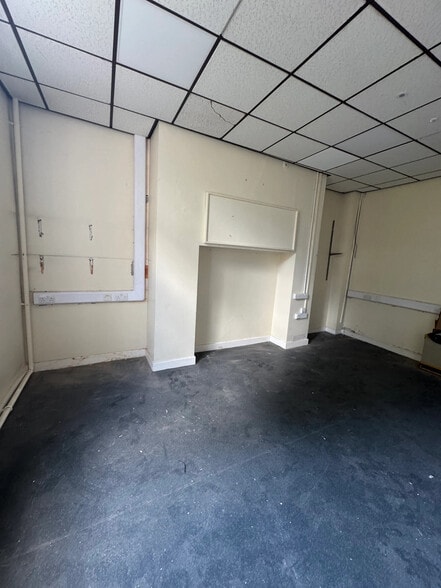 35 Monkgate, York to rent - Building Photo - Image 2 of 12