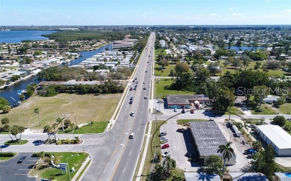 10103 Cortez Rd, Bradenton, FL for sale - Building Photo - Image 1 of 1