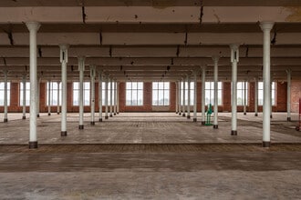 Tulketh Mill Blackpool Road, Preston to rent Interior Photo- Image 2 of 12