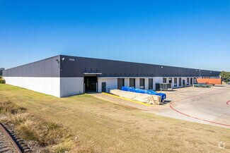 More details for 1725-1745 Hayden Dr, Carrollton, TX - Industrial for Rent